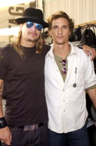 See?  They're already BROS!!